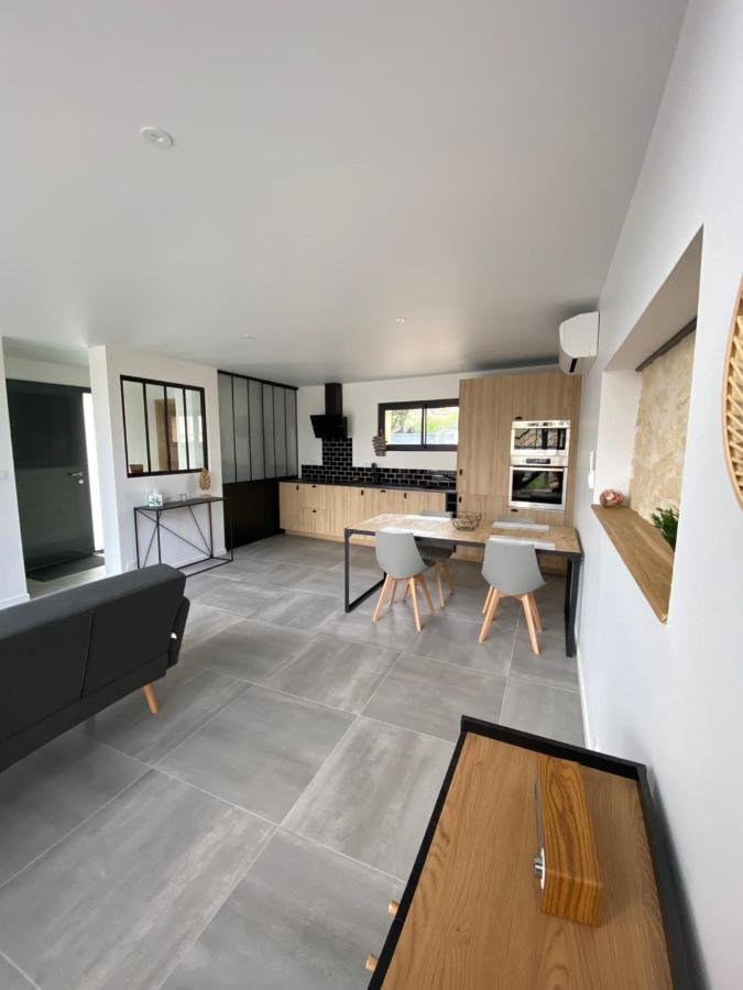 Magnifique Grange Avec Spa / Love Room Saint-André-de-Cubzac المظهر الخارجي الصورة