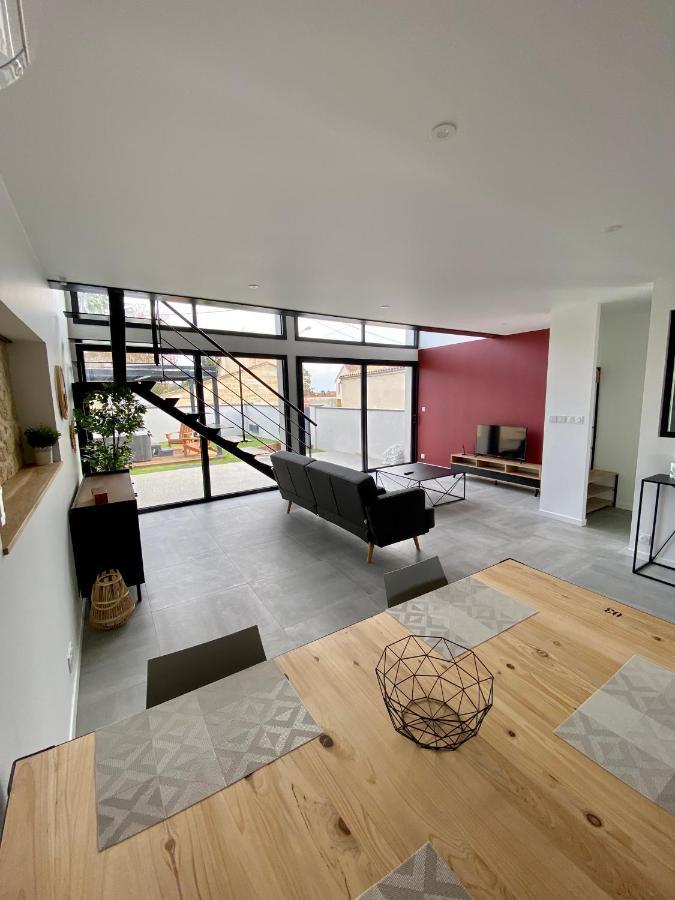 Magnifique Grange Avec Spa / Love Room Saint-André-de-Cubzac المظهر الخارجي الصورة