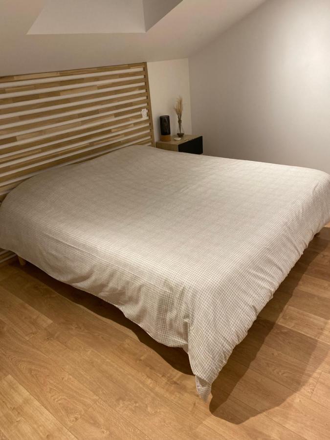 Magnifique Grange Avec Spa / Love Room Saint-André-de-Cubzac المظهر الخارجي الصورة